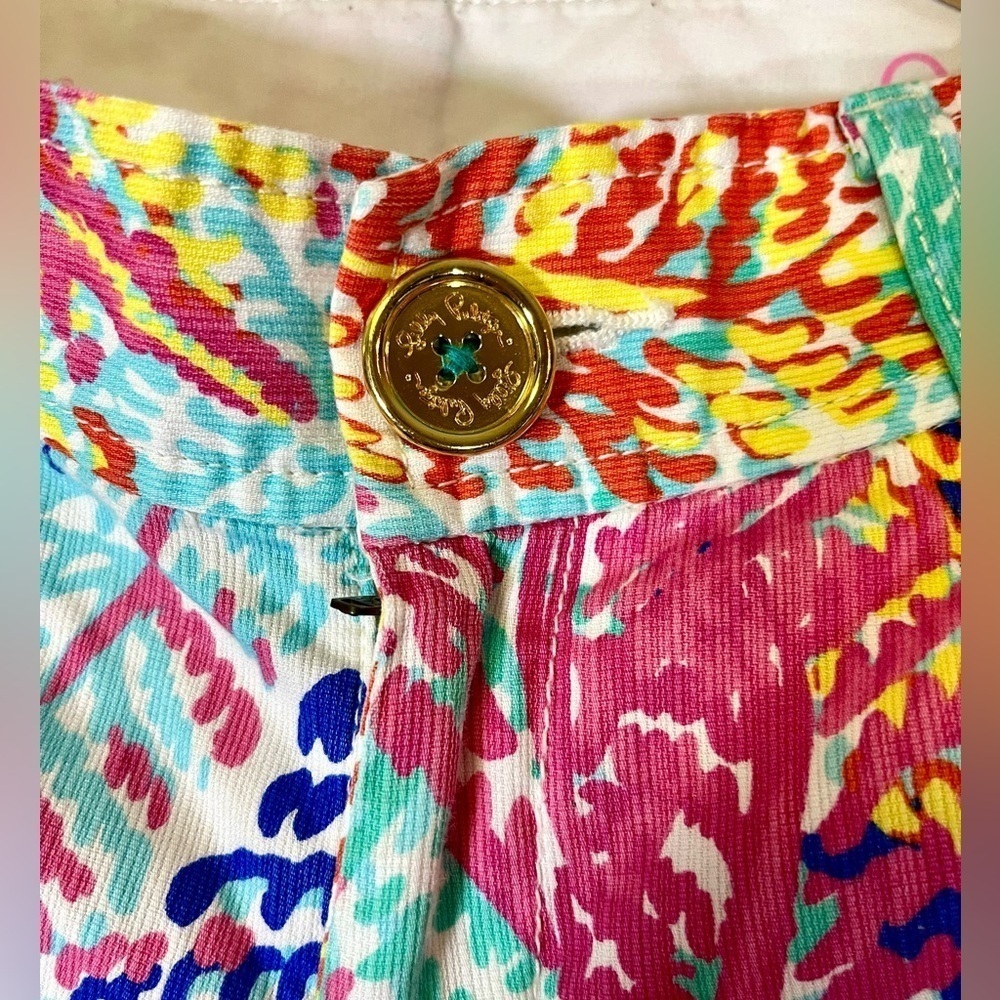 Lilly Pulitzer Women's Multicolor Shorts - Picture 6 of 6